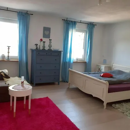 Alte Brauerei Auf Dem Pferdehof Appartement